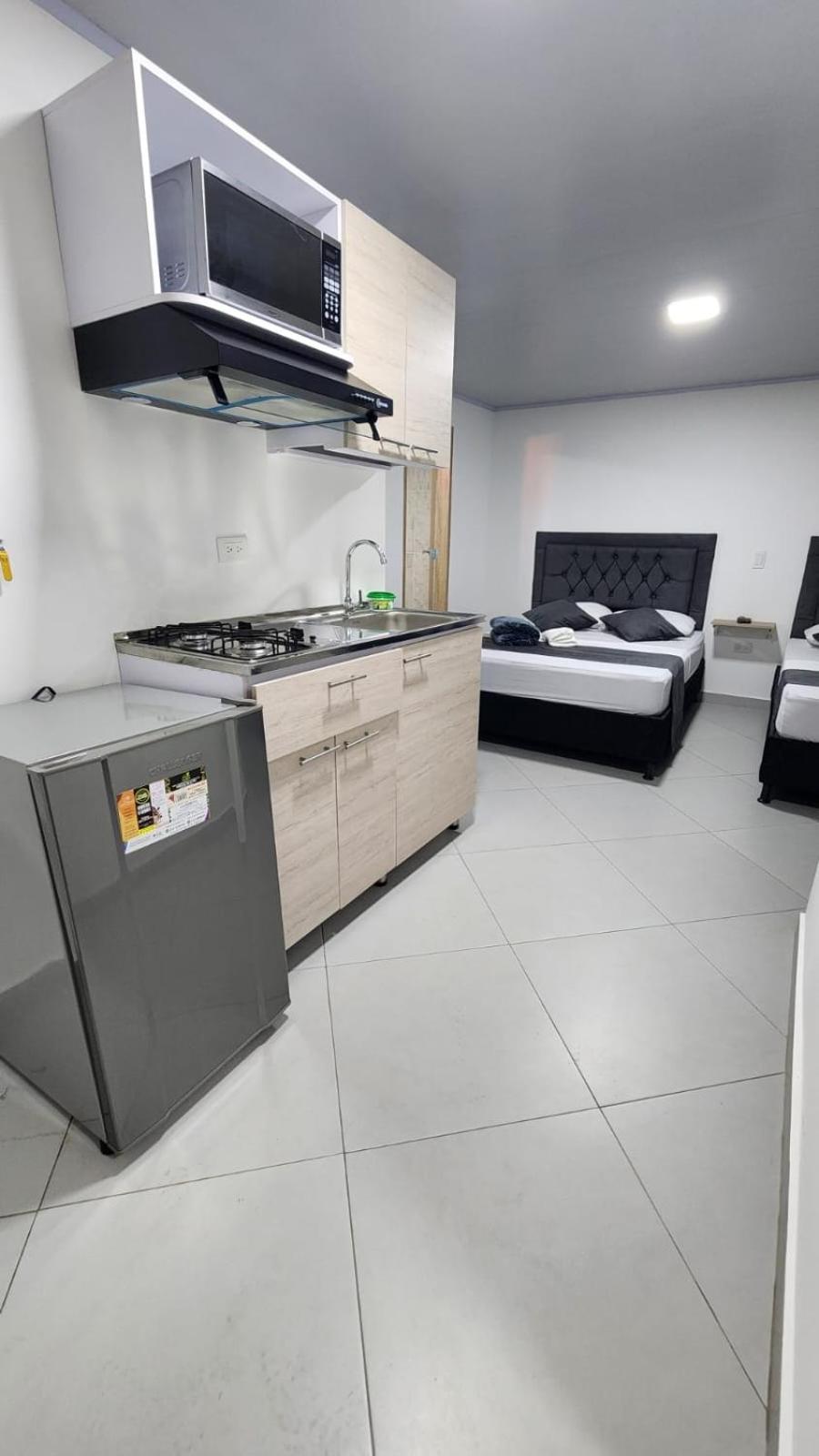 Hotel Medellin Calasanz Екстериор снимка