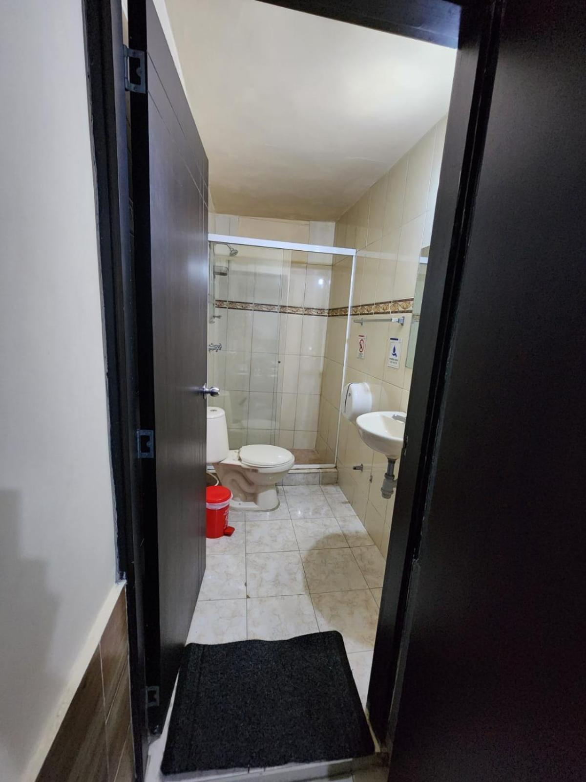 Hotel Medellin Calasanz Екстериор снимка