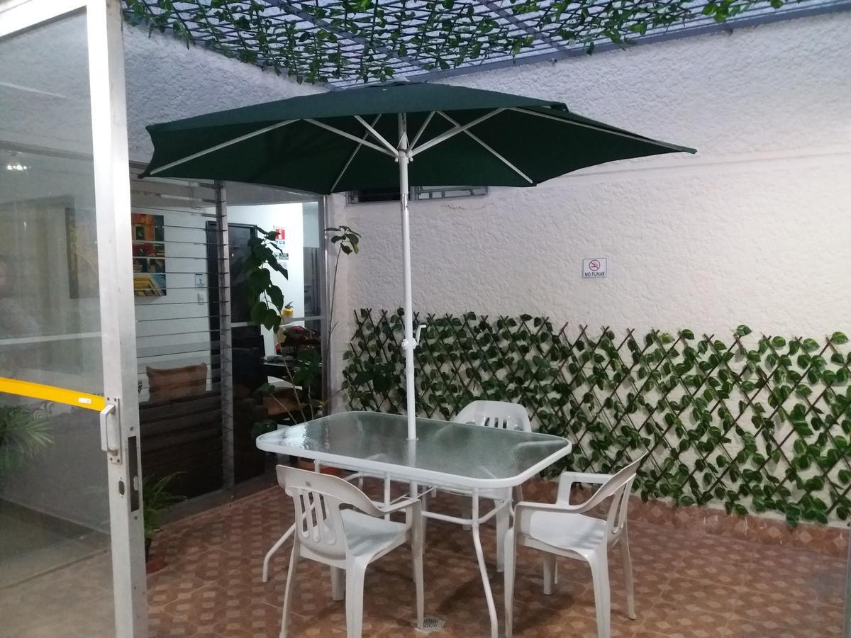 Hotel Medellin Calasanz Екстериор снимка