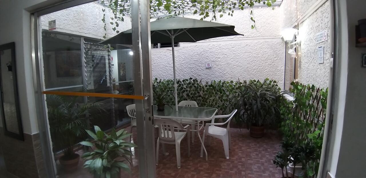 Hotel Medellin Calasanz Екстериор снимка